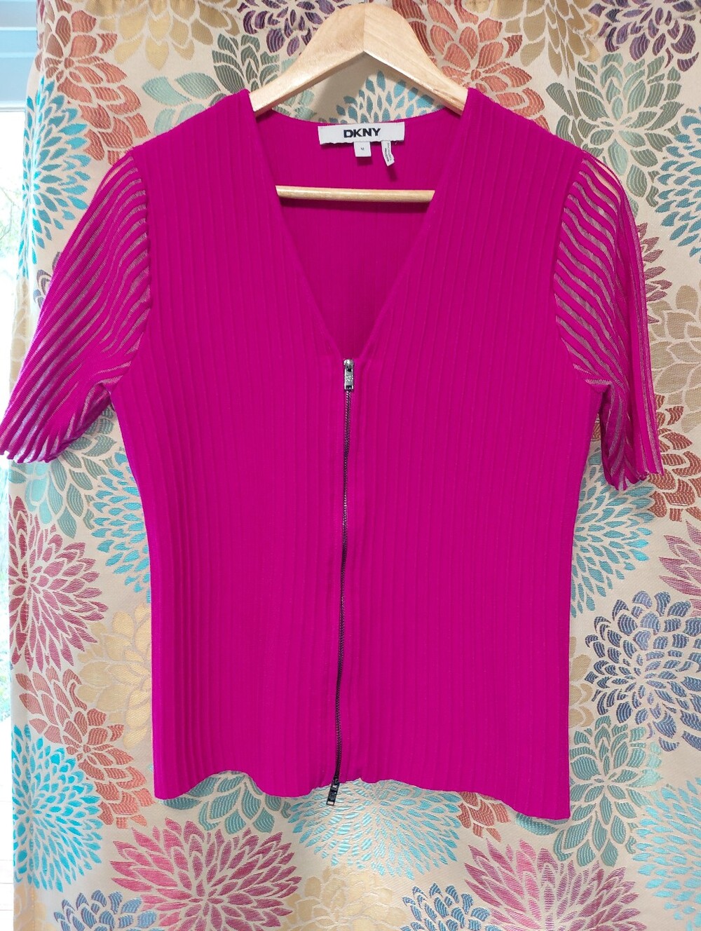DKNY Fuchsia Knit Zip-Front Short Sleeve Top Sweater